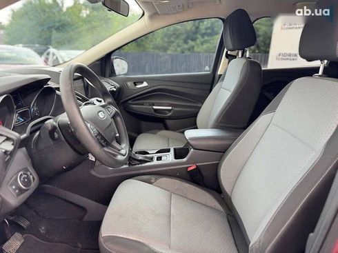 Ford Escape 2017 - фото 18