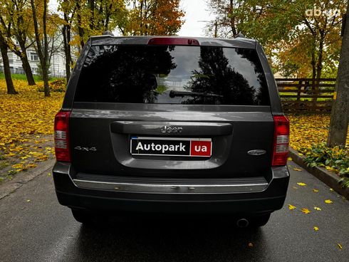 Jeep Patriot 2015 серый - фото 7