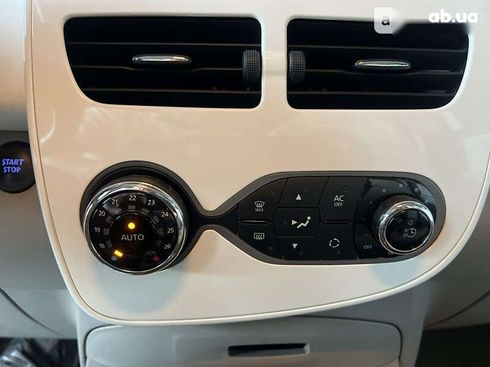 Renault Zoe 2013 - фото 18