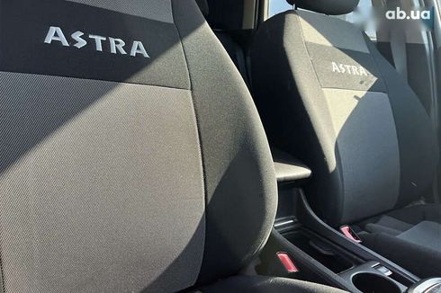 Opel Astra 2011 - фото 26