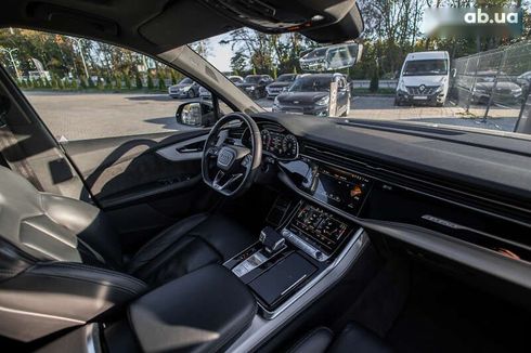 Audi Q7 2020 - фото 17