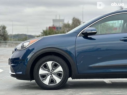 Kia Niro 2018 - фото 10