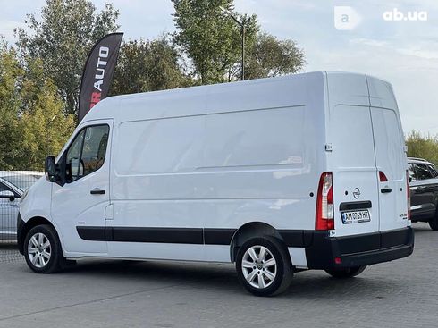 Opel Movano 2020 - фото 21