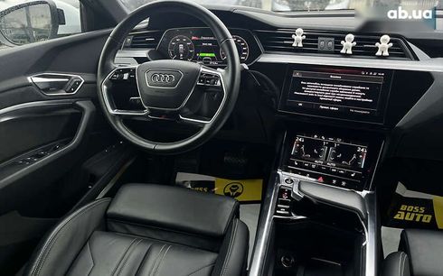 Audi E-Tron 2020 - фото 21