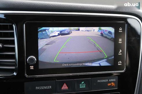 Mitsubishi Outlander 2017 - фото 20