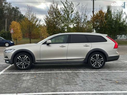 Volvo V90 Cross Country 2017 - фото 15