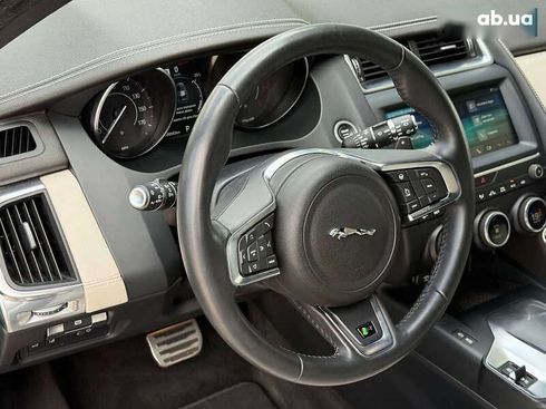 Jaguar E-Pace 2019 - фото 24