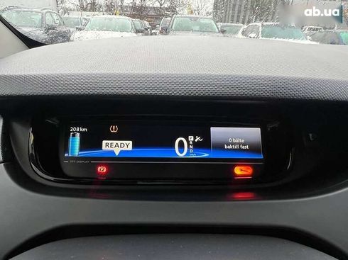 Renault Zoe 2018 - фото 19