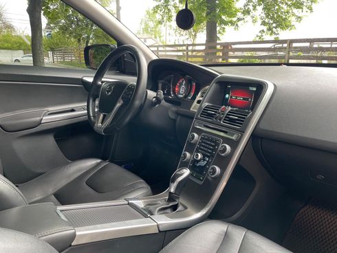Volvo XC60 2015 черный - фото 27