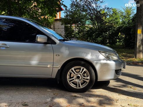 Mitsubishi Lancer 2005 серый - фото 4