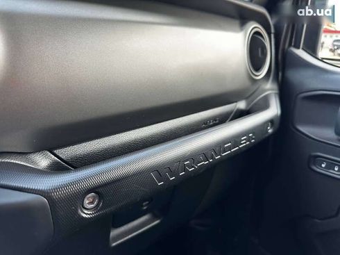 Jeep Wrangler 2018 - фото 27