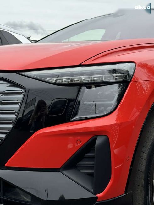 Audi Q5 e-tron 2022 - фото 13
