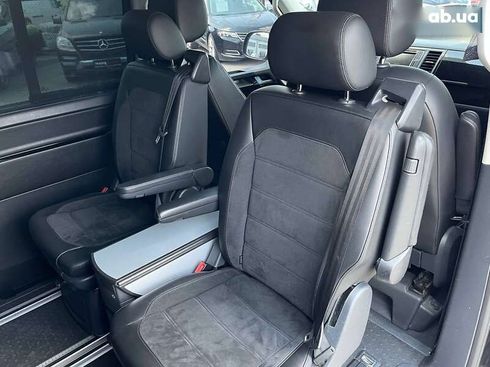 Volkswagen Multivan 2019 - фото 23