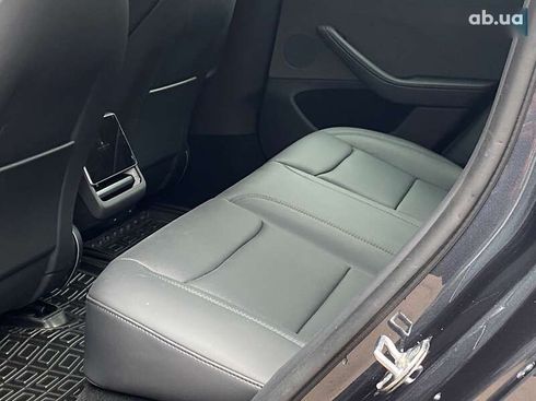 Tesla Model 3 2025 - фото 15