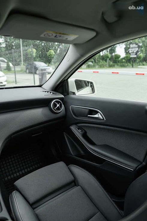 Mercedes-Benz A-Класс 2016 - фото 23