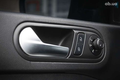 Volkswagen Beetle 2017 - фото 29