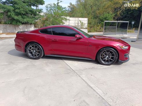 Ford Mustang 2017 красный - фото 4