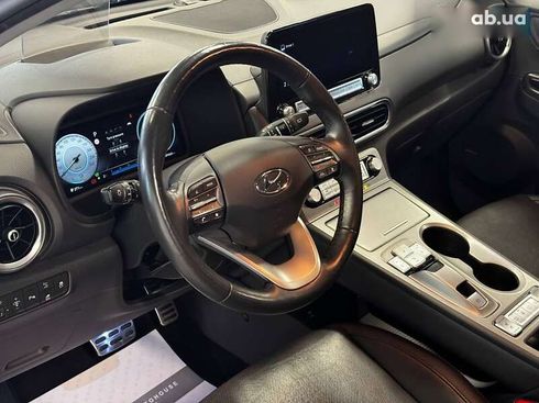 Hyundai Kona Electric 2021 - фото 23