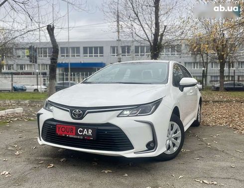 Toyota Corolla 2020 - фото 6