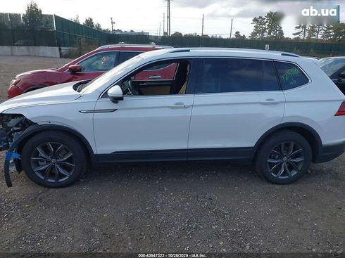 Volkswagen Tiguan 2022 - фото 9