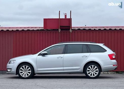 Skoda Octavia 2015 - фото 10