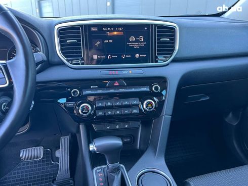 Kia Sportage 2021 черный - фото 29