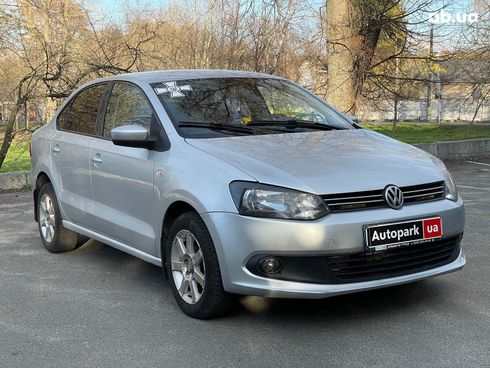 Volkswagen Polo 2012 серый - фото 4