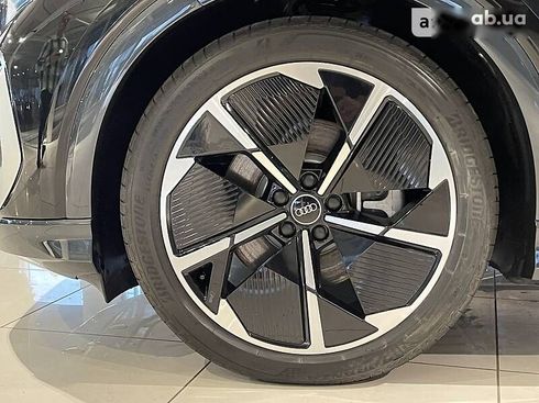 Audi Q4 e-tron 2021 - фото 24