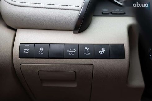 Toyota Camry 2021 - фото 19