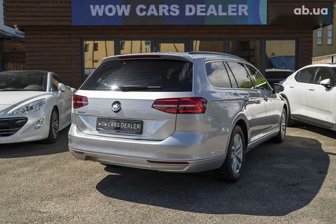 Volkswagen Passat 2018 - фото 9