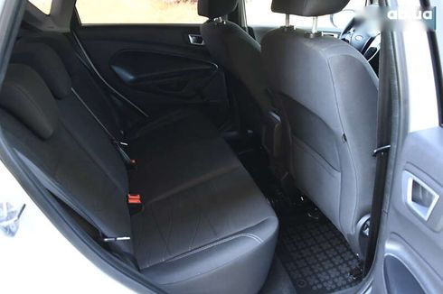 Ford Fiesta 2017 - фото 30