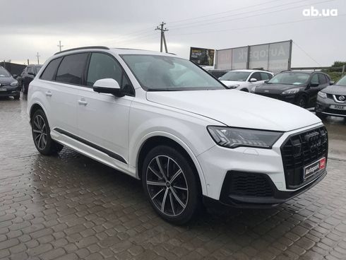 Audi Q7 2022 белый - фото 14
