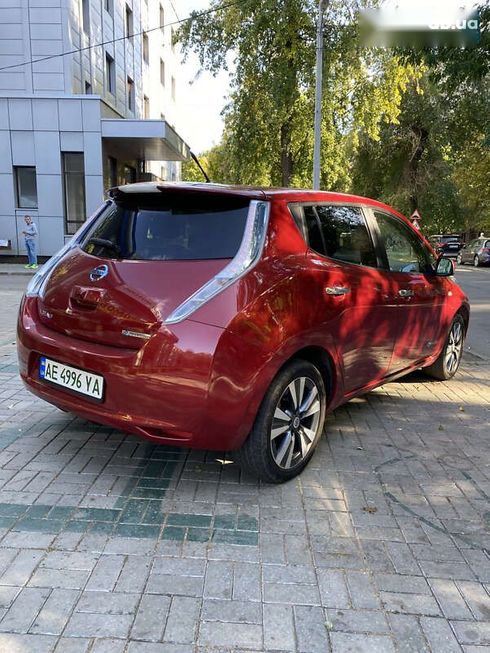 Nissan Leaf 2014 - фото 17