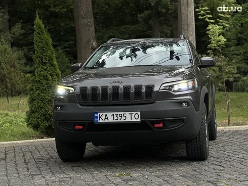 Jeep Cherokee 2019 - фото 5