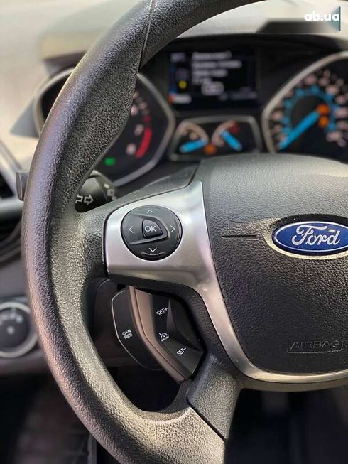Ford Escape 2015 - фото 26