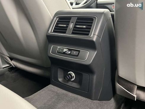 Audi Q5 2017 - фото 29