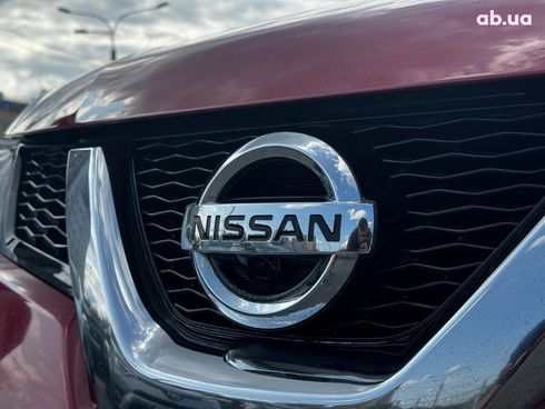Nissan Rogue 2016 красный - фото 12