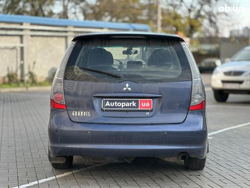 Mitsubishi Grandis 2006 синий - фото 5