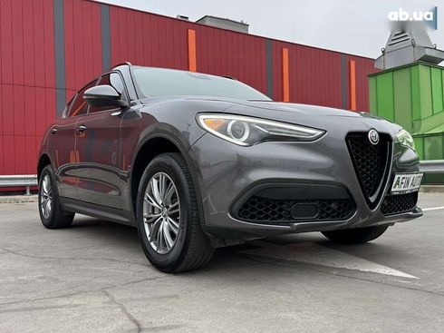 Alfa Romeo Stelvio 2021 - фото 8