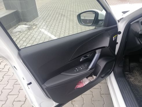 Peugeot 2008 2020 белый - фото 16