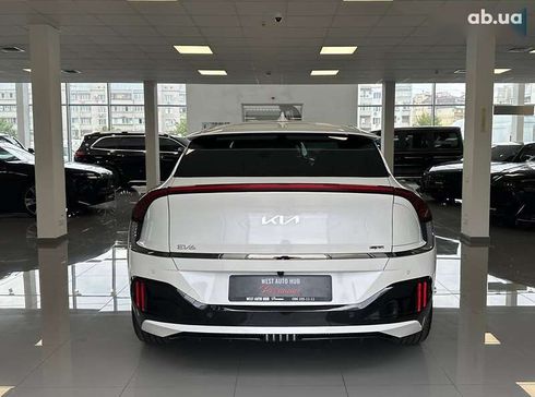 Kia EV6 2023 - фото 5