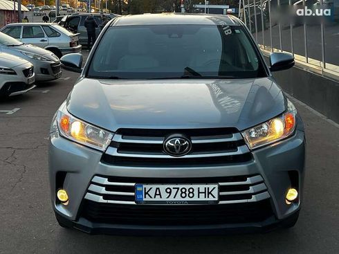 Toyota Highlander 2019 - фото 3
