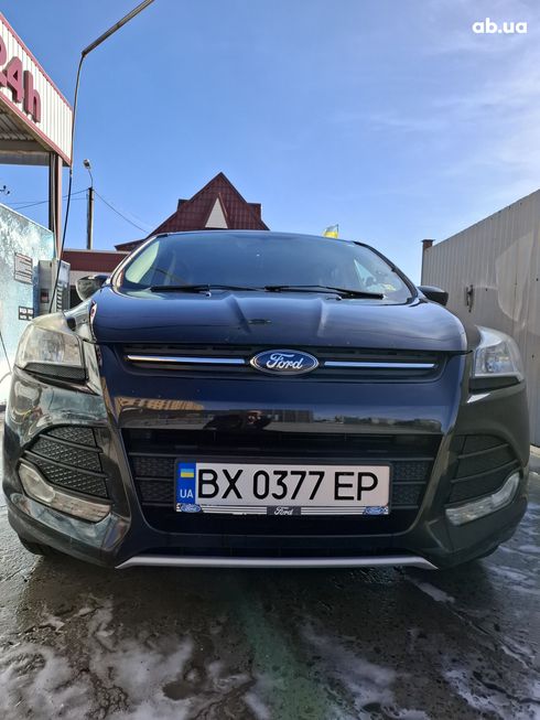 Ford Escape 2013 черный - фото 9