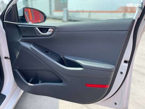 Hyundai Ioniq 2018 - фото 22