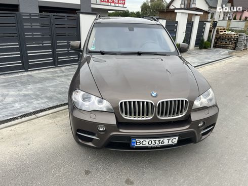 BMW 5 серия 2010 коричневый - фото 14