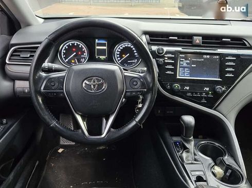 Toyota Camry 2019 - фото 21