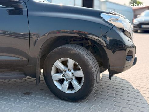 Toyota Land Cruiser Prado 2016 черный - фото 12