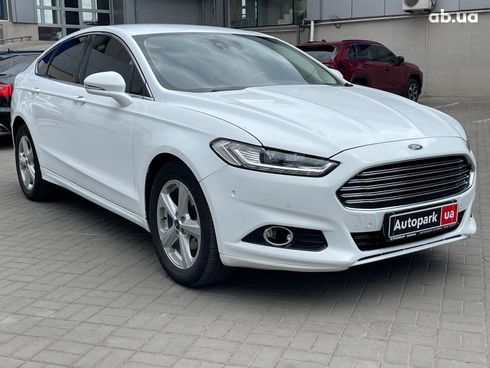 Ford Mondeo 2015 белый - фото 3