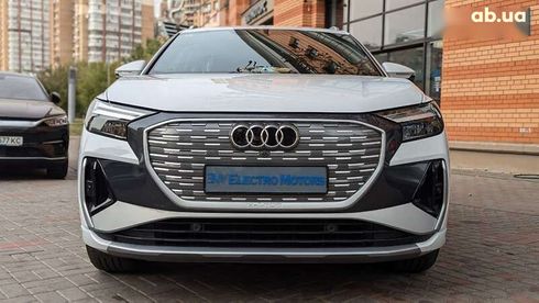 Audi Q4 e-tron 2025 - фото 2