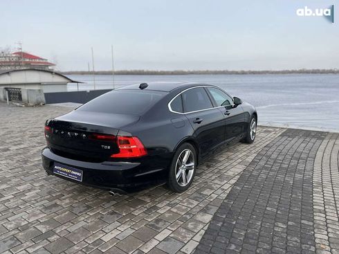 Volvo S90 2018 - фото 18